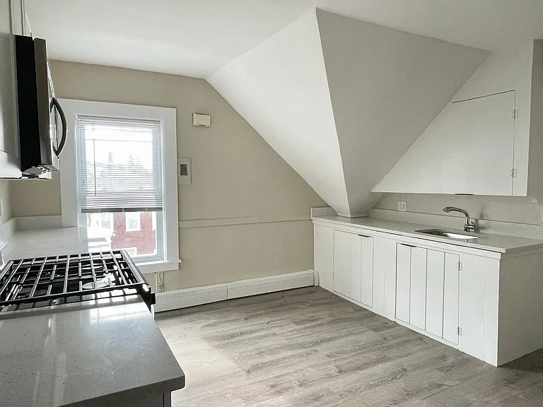 4 Loring Ave #3 — Photo 5