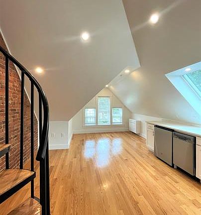 5th image of 29 Green St #14