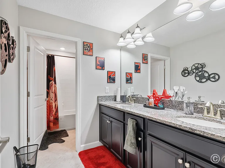 9650 Ivory Dr — Photo 16