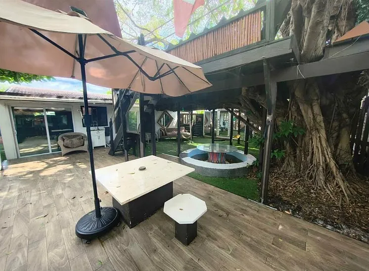 2206 Coolidge St — Photo 11