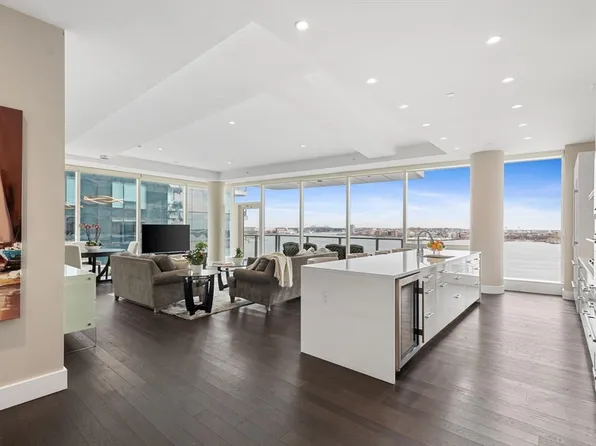 50 Liberty Dr Unit 10K, Boston, MA 02210