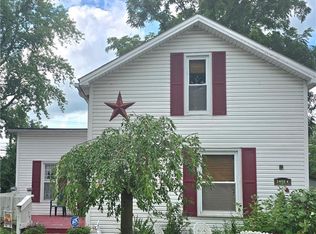 24014 W 2nd St, Grand Rapids, OH 43522