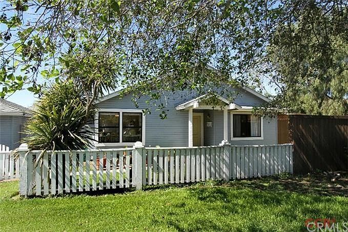1st image of 888 Marigold Ct