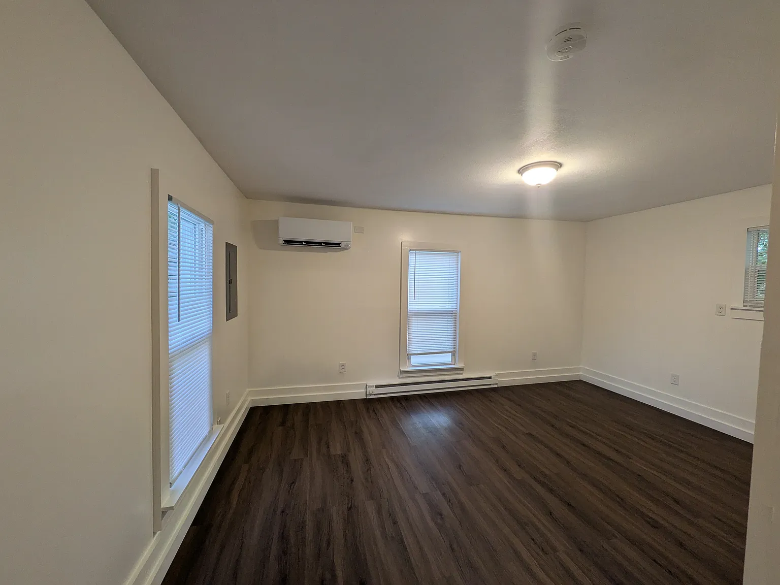 1 bed, 700 sqft, $775 — Photo 3