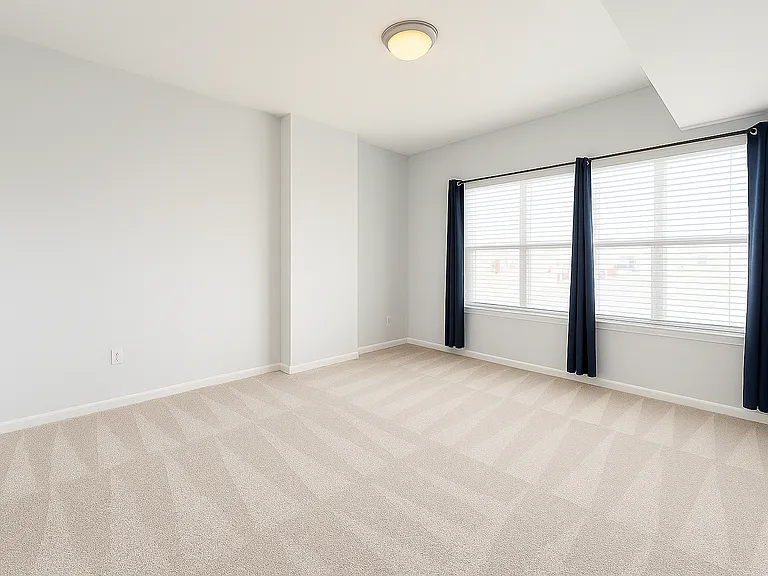1950 N Logan St #708 — Photo 12