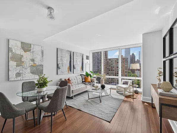 60 Riverside Blvd APT 1810, New York, NY 10069