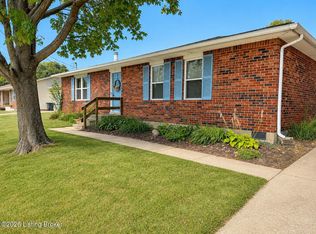 102 Heather Ct, Radcliff, KY 40160
