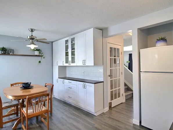 10410 28a Ave NW, Edmonton, AB T6J 4J6