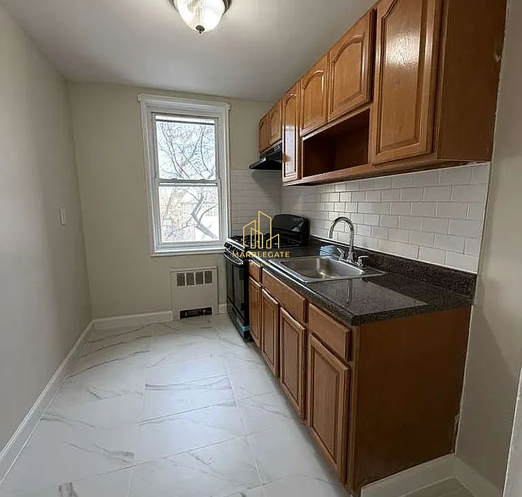 1st image of 103 Chancellor Ave #B366