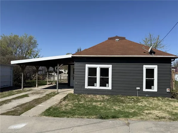 1809 N Main St, Trenton, MO 64683
