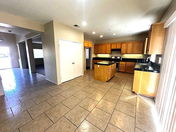 4th image of 14711 Hondo Dr