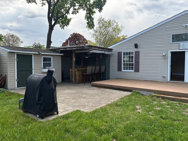 Private Rear Yard