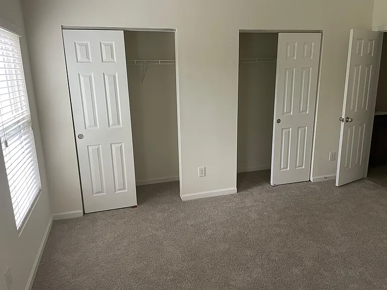 1668 Holly Grove Way — Photo 25