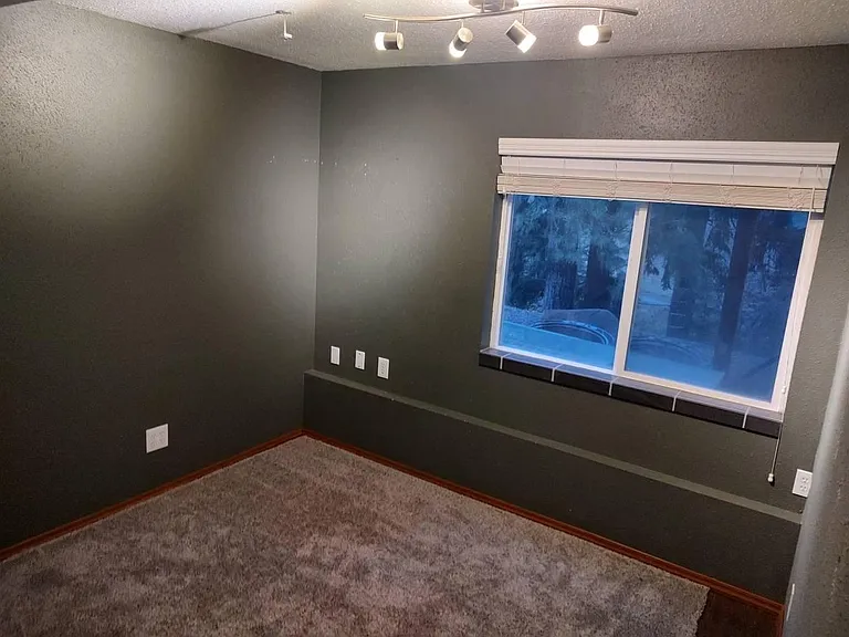 12800 NW Bishop Rd — Photo 9