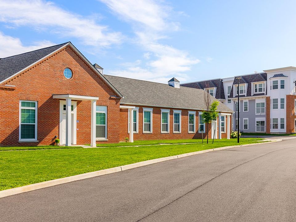 Fairfield Townhomes at Islip Apartment Rentals Central Islip, NY Zillow