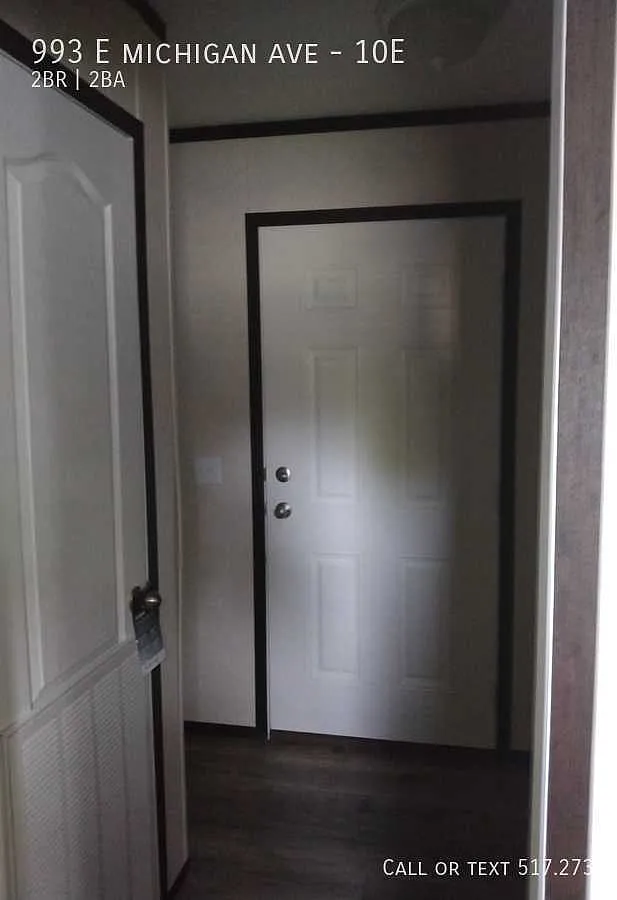 2 Bedroom home for sale. — Photo 4