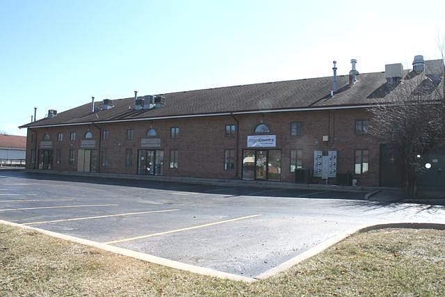 2nd image of 605 E Ogden Ave