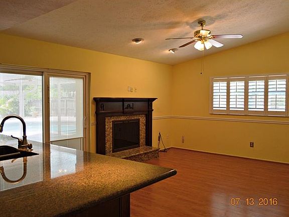4th image of 4201 Grainary Ave