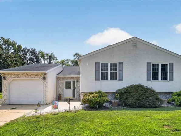 130 Garwood Dr, Bear, DE 19701
