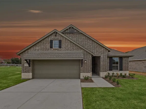 813 Silverleaf Dr, Ennis, TX 75119