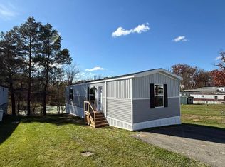 177 E Arlington Dr, Somerset, PA 15501