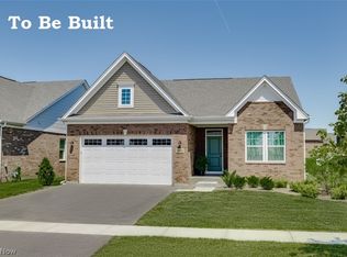 8280 Bedaos Dr, Mentor, OH 44060