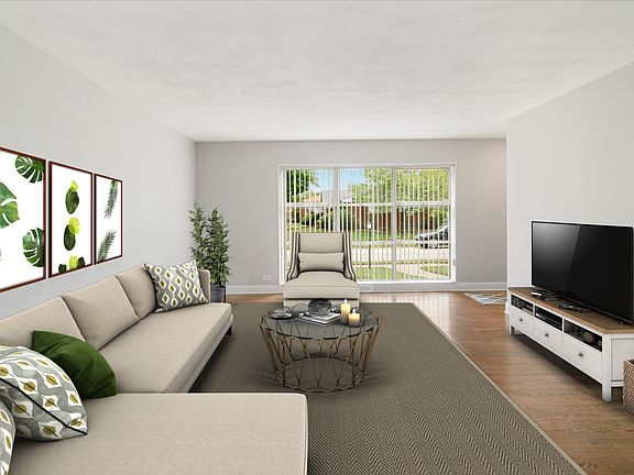 2nd image of 2528 Kensington Ave