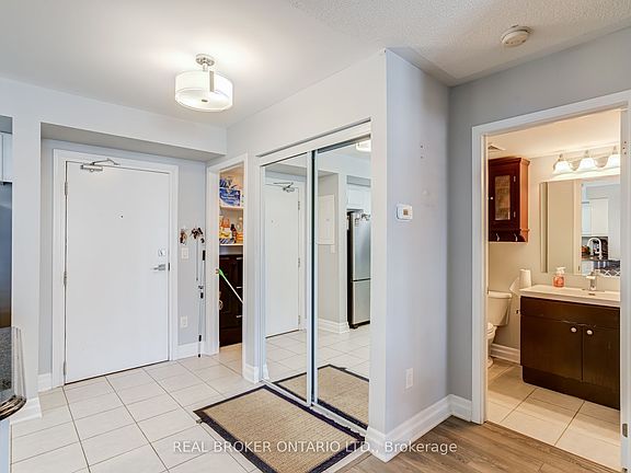 4th image of 1045 Nadalin Hts #105