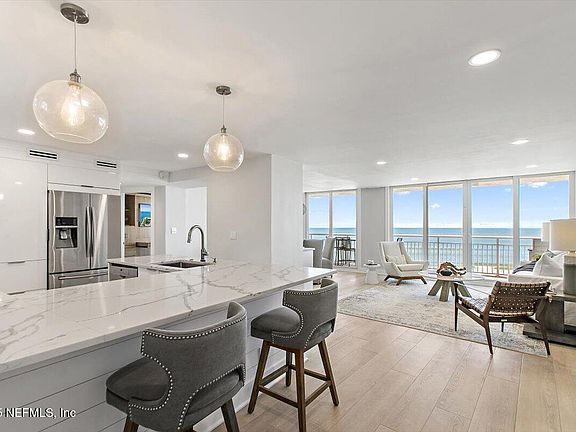 3rd image of 1601 OCEAN Drive S #505
