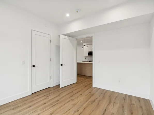 6901 Madison Street image 32 of 49