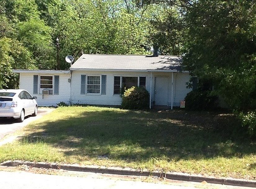 45 Ward Circle