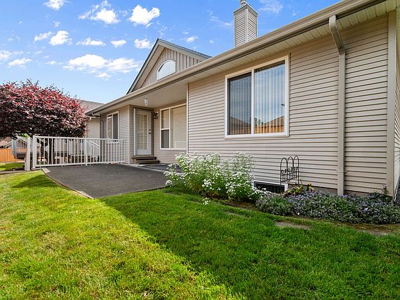 3rd image of 45819 Stevenson Rd #12