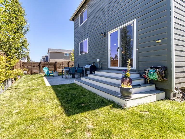 20538 SE Cameron Ave — Photo 30