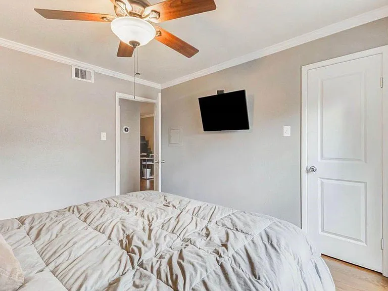101 Stratford St #103 — Photo 10