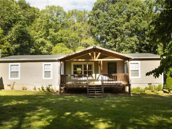 223 Azalea Dr, Jefferson, GA 30549