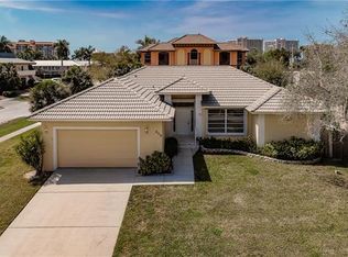 216 Castaways St, Marco Island, FL 34145