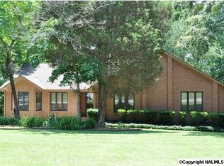 127 Southwood Dr, Madison, AL 35758