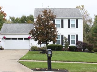 1257 Sharonbrook Dr, Twinsburg, OH 44087