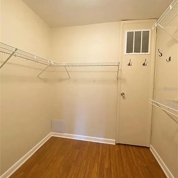 3625 Longmeadow #40 — Photo 19
