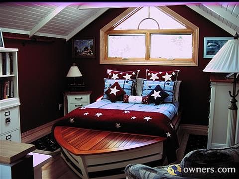 Upstairs Nautical Bedroom