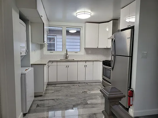 Rented by Gosen Properties | media 13