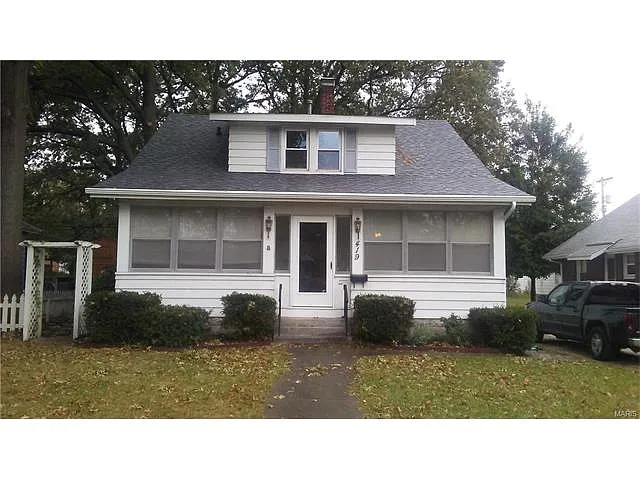 419 Washington Ave photo 1