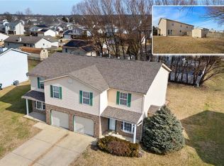 704 Christy Ln, Belleville, IL 62221