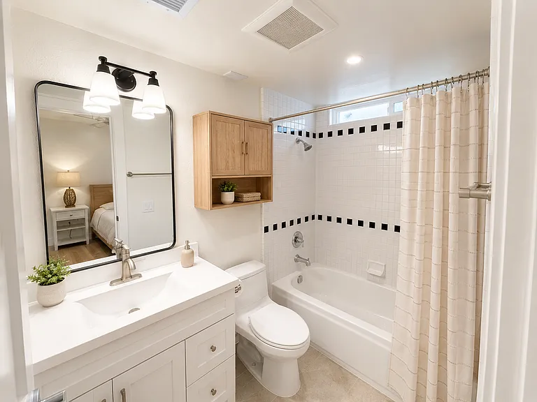 2922 Estancia #A — Photo 2