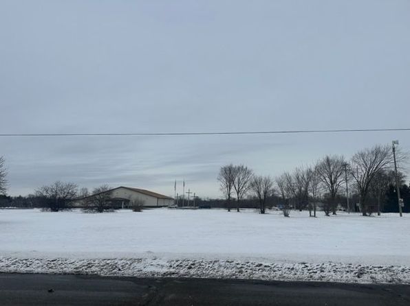 S Belsay Rd, Burton, MI 48519