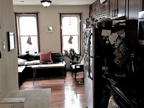 4th image of 325 Stanhope St APT 3C
