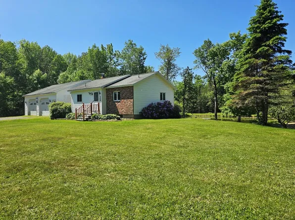 109 Smith Road, Corinna, ME 04928