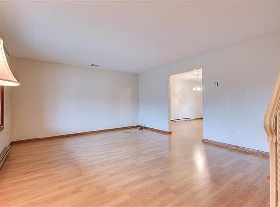 2nd image of 18 Keglovits Ln