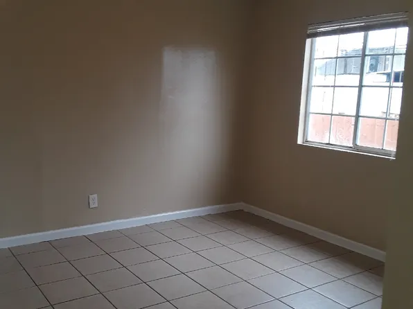 507 Lincoln St, Bakersfield, CA 93305