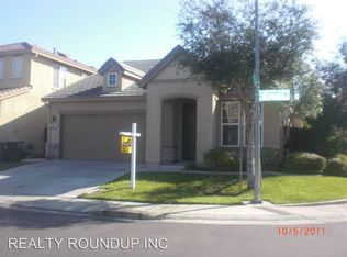 10165 Atkins Dr, Elk Grove, CA 95757